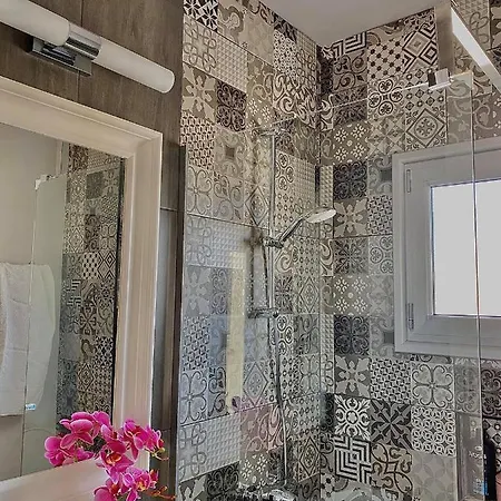 Pearl View Apartment *