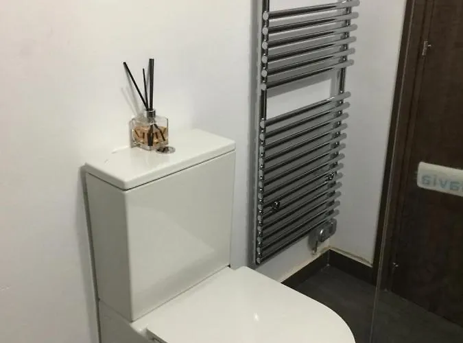 Pearl View 파포스