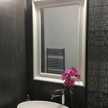 Pearl View